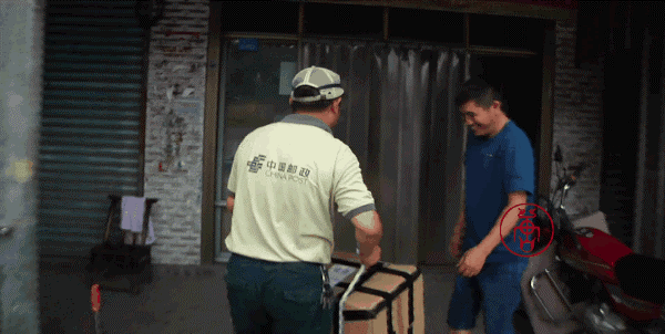 网购这么多年，你了解他的幸福、艰难和危险吗？