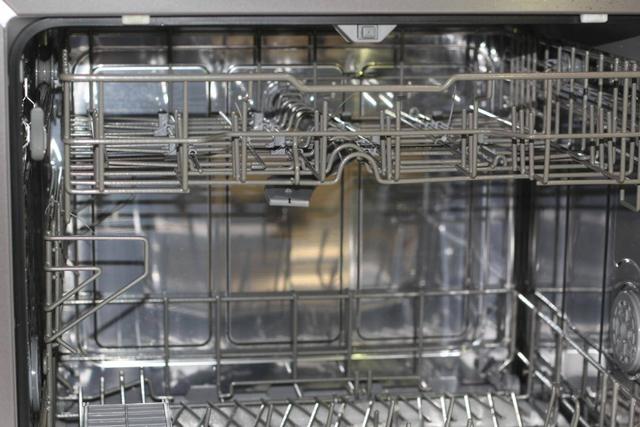 为新生宝宝专属餐具专门配置洗碗机：华帝洗消烘存全效洗碗机体验