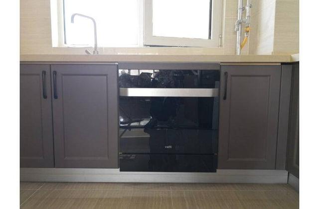 为新生宝宝专属餐具专门配置洗碗机：华帝洗消烘存全效洗碗机体验