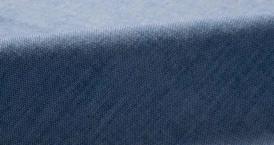 这款服装界流行了70年的面料，被做成了床品