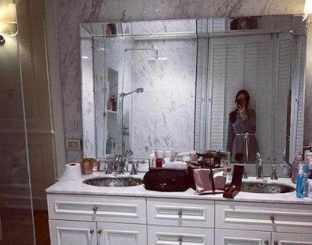 带你参观宝儿自己的住宅:全屋用大理石装修,吸金能力不低啊