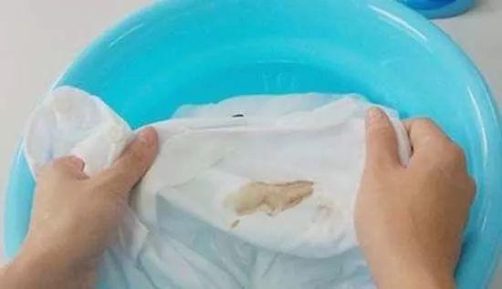 羽绒服、毛呢大衣太难洗？教你一招，比干洗店洗的还干净！