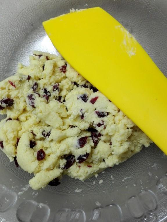 做曲奇嫌热量高、怕糊、怕挤不好?那就试试这款饼干吧