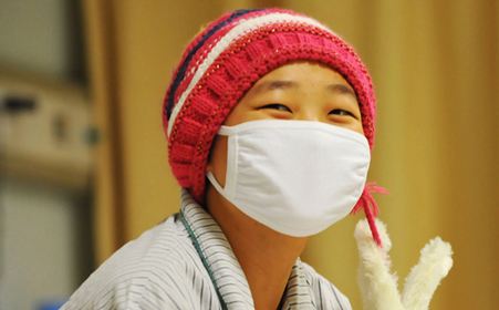 5岁女孩不幸患上白血病，父母痛定思痛，凶手是这2种高甲醛建材！