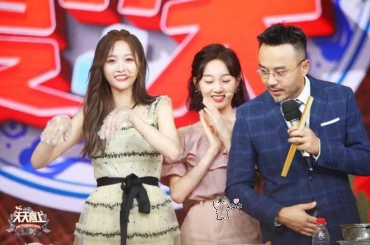 继奶茶引反感后，吴宣仪表演又被吐槽作，几分钟wink18次？