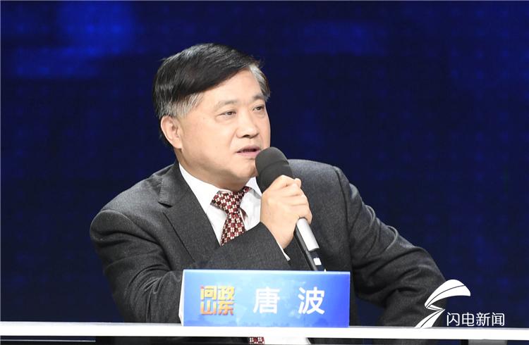问政山东回头看丨山东企业青睐外来的机器人 人工智能发展如何发力？省科技厅厅长：力争两到三年改变落后局面