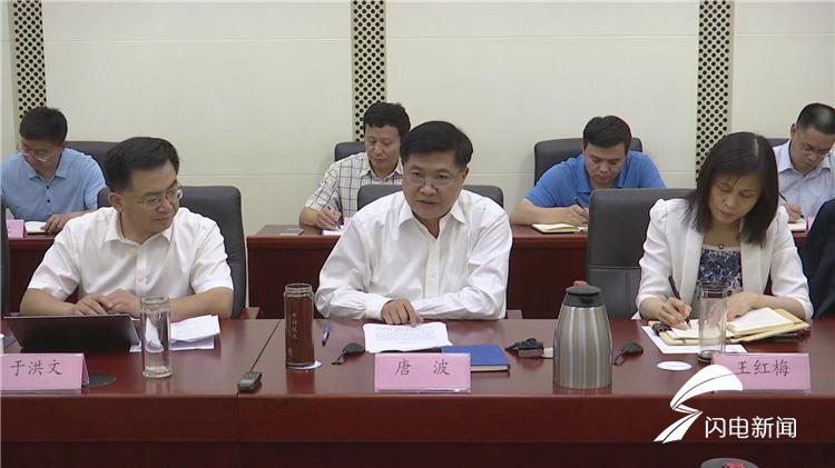 问政山东回头看丨山东企业青睐外来的机器人 人工智能发展如何发力？省科技厅厅长：力争两到三年改变落后局面