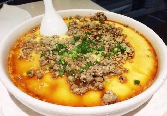 肉末蒸蛋做法简单原料常见，炎炎夏日，蒸上一碗绝对香喷喷