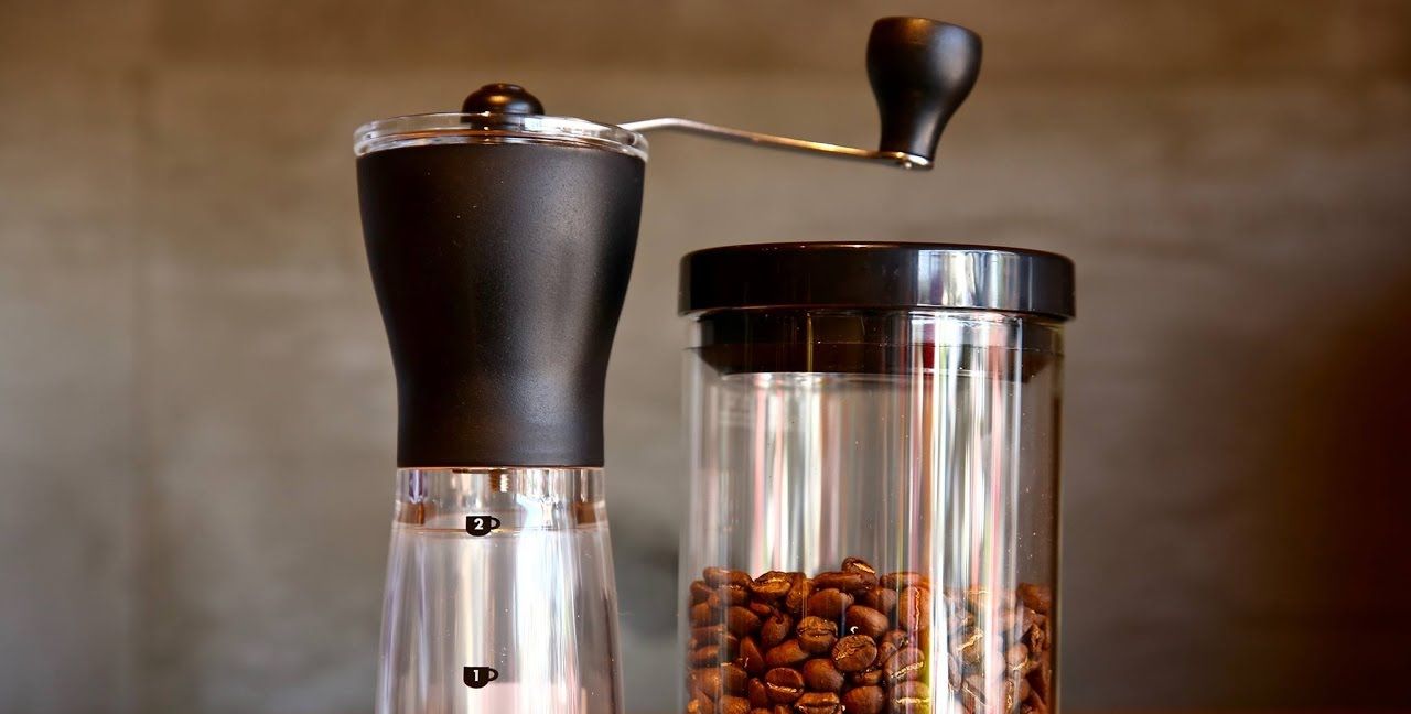 咖啡手摇磨豆机，两种刀盘，选陶瓷的还是不锈钢的？