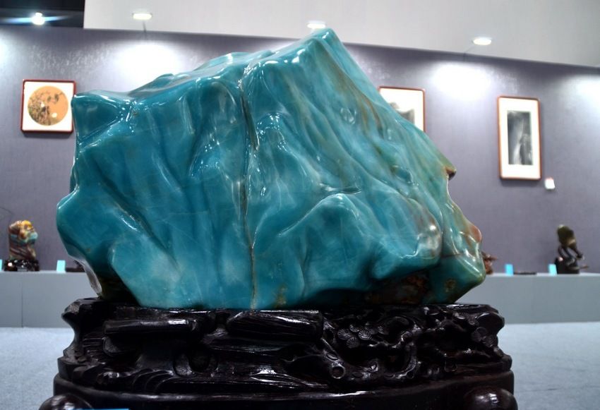 贵州安顺：200余件石雕精品集体亮相石博会（高清组图）