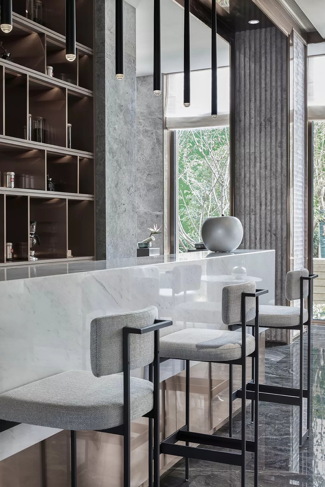 装修公司案例|大理石+高级灰,自然又奢华的顶级设计!