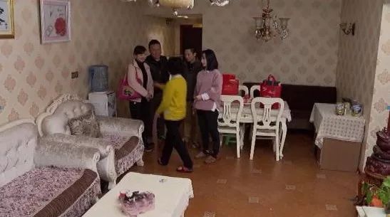 白内障该如何治疗，如何养护？工作期间突然疾病死亡， 到底谁来负责……微信节目预告来了！