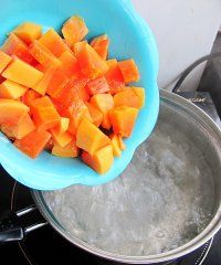 芦荟木瓜汤软嫩鲜甜 好喝好做特别方便 你学会了吗？