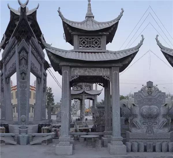 园林景观中的装饰——石雕凉亭