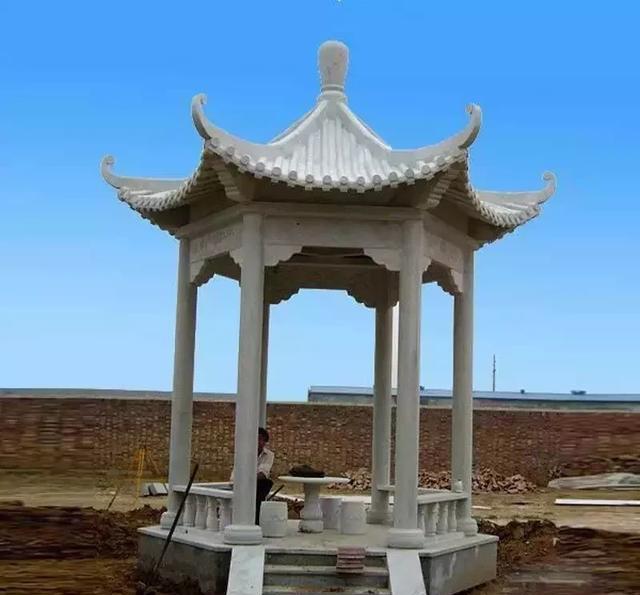 园林景观中的装饰——石雕凉亭