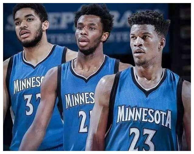 二选一关键时刻！西部又一笔亿元超级合同诞生？灯泡都笑了