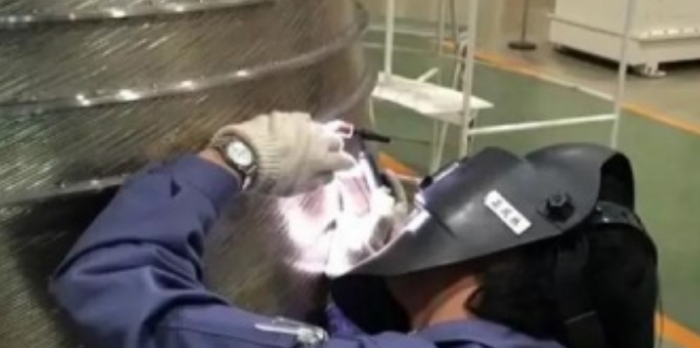 火箭“心臟”焊接人：美國宇航局聘特派專家，給優待被他拒絕