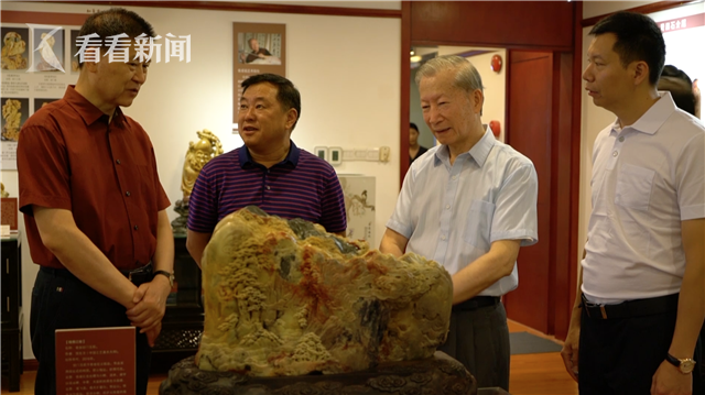 青田石雕大师展:在上海红蔓堂举行