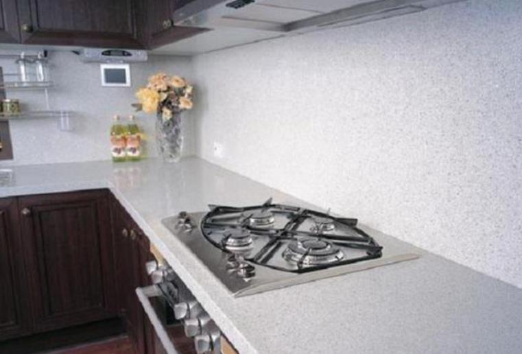 不锈钢台面好不好用？听了朋友的分析后，才发现自己选错了