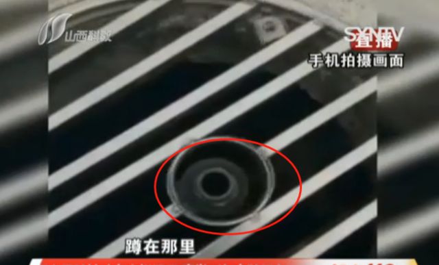 男孩被音乐喷泉击穿肠子，事后竟还有孩子玩耍，负责人这样解释