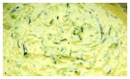 这种脆可口的饼干，在夏天吃起来很舒服的