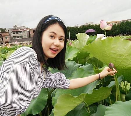 笑一笑十年少：上学的时候寝室里流行打牌拖拉机.....