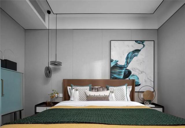 135㎡轻奢风四居，高级灰+大理石+黄铜金，这样的家才叫顶级