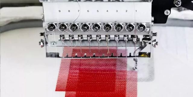 皇艺的面料不是Fabric Design