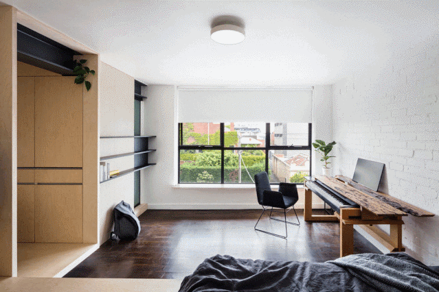 26㎡单身公寓，玄关也是厨房，走道藏衣柜，还有宽敞客厅