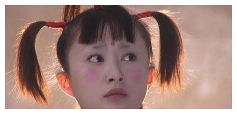 女星雷人古装造型，关晓彤头顶缝纫机不算什么！
