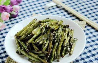 美食:凉拌花生米,胡萝卜丝炒土豆丝,糖醋豇豆家常教程
