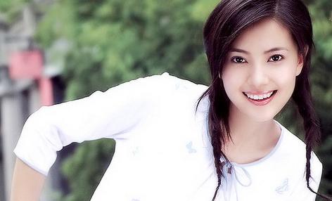 娘家嫂子生孩子,我给一千,她给我一袋饼干,尝了一口我红了眼眶