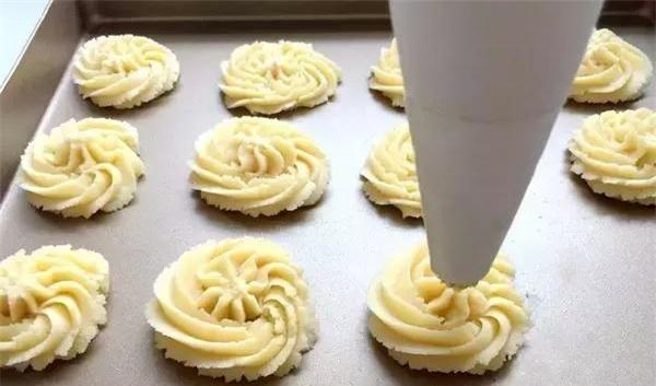 几种好吃到爆的饼干详细做法,绝对是你烘焙入门的首选