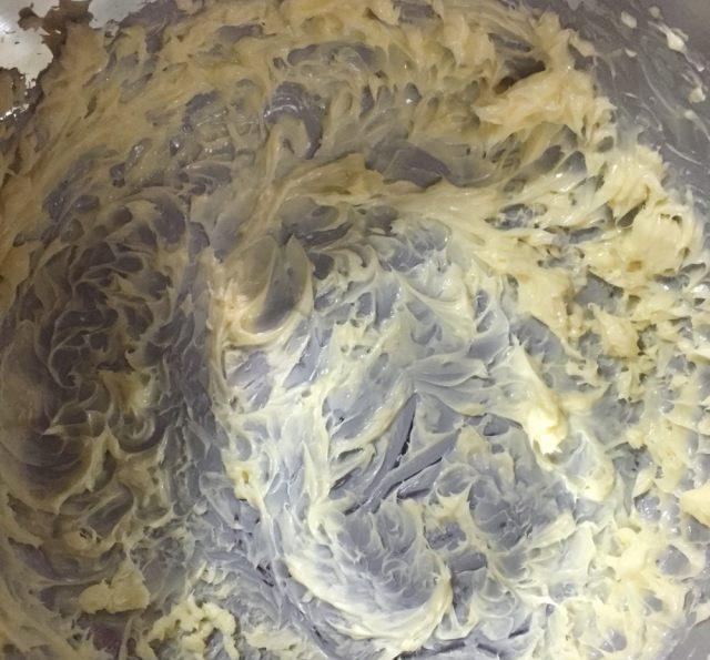 饼干棒，又香又酥还不太甜，吃了不怕胖！