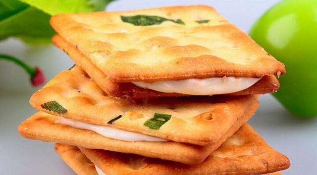 这6种解馋又不贵的“夹心饼干”,咬一口!爽甜酥脆可口,来试试