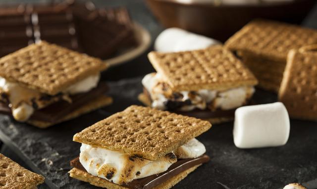 这6种解馋又不贵的“夹心饼干”,咬一口!爽甜酥脆可口,来试试