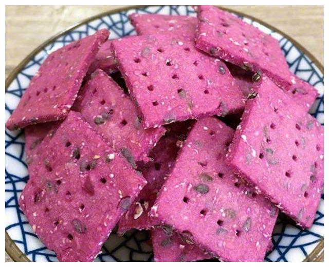 嘎嘣脆的紫薯燕麦饼干、自己在家里做、无油无糖