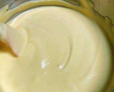 自制超好吃的蛋黄小饼干,酥脆可口,健康美味