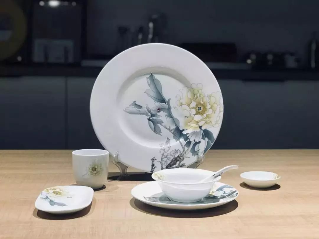 青馬图韵丨中式餐具：觥筹交错间，感受你的温柔
