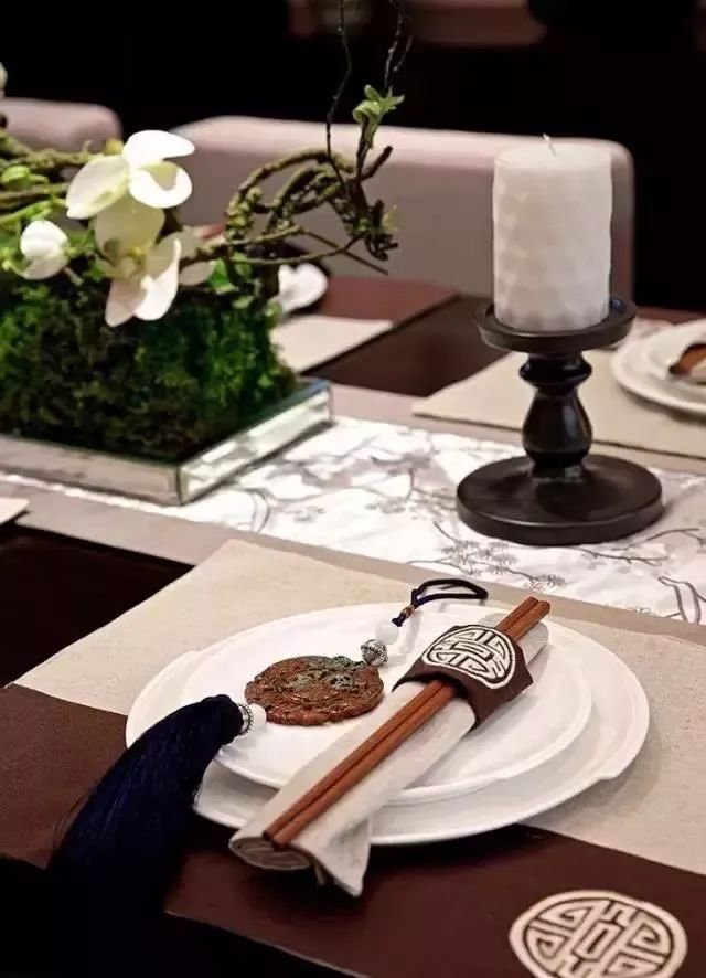 青馬图韵丨中式餐具：觥筹交错间，感受你的温柔