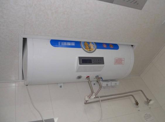 头一次见电热水器还能这样装，节省好多空间，真是长见识了