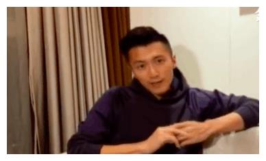 张柏芝晒儿子唱歌玩乐器照:希望他们成为和爸爸一样优秀的男人!