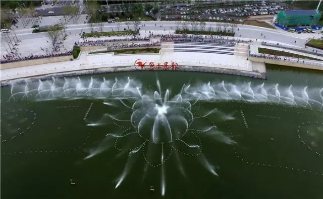 超美！国庆假期孝妇河湿地音乐喷泉开放时间这样安排