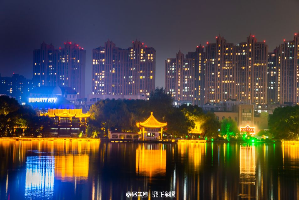芜湖市中心这处音乐喷泉免费开放啦！美轮美奂！你打卡了吗？