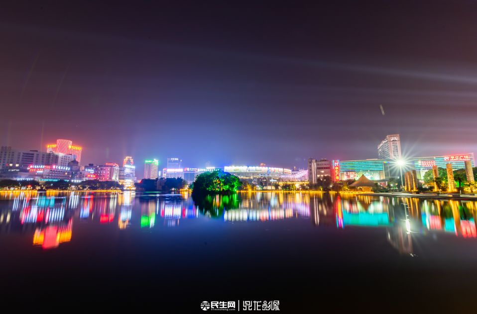 芜湖市中心这处音乐喷泉免费开放啦！美轮美奂！你打卡了吗？