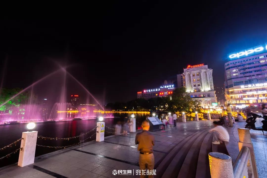 芜湖市中心这处音乐喷泉免费开放啦！美轮美奂！你打卡了吗？
