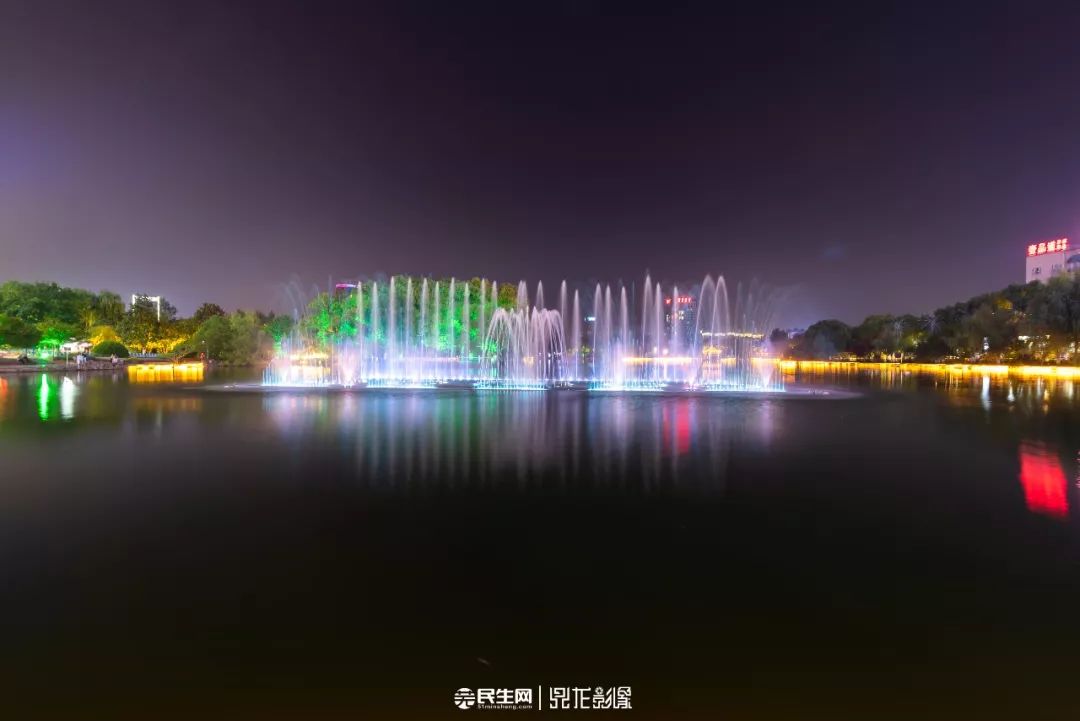 芜湖市中心这处音乐喷泉免费开放啦！美轮美奂！你打卡了吗？