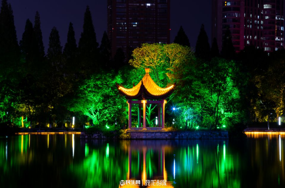 芜湖市中心这处音乐喷泉免费开放啦！美轮美奂！你打卡了吗？