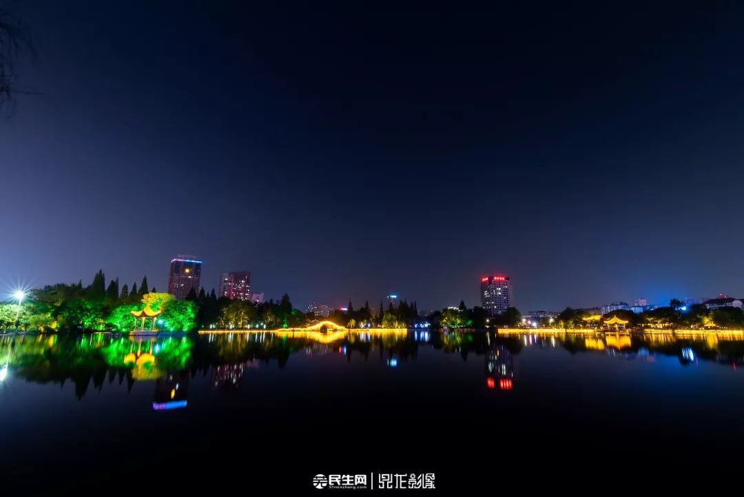 芜湖市中心这处音乐喷泉免费开放啦！美轮美奂！你打卡了吗？