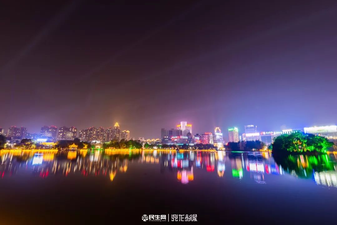 芜湖市中心这处音乐喷泉免费开放啦！美轮美奂！你打卡了吗？